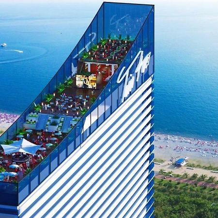 Deluxe Hotel Room In The Heart Of Batumi Orbi City A Block Exterior photo